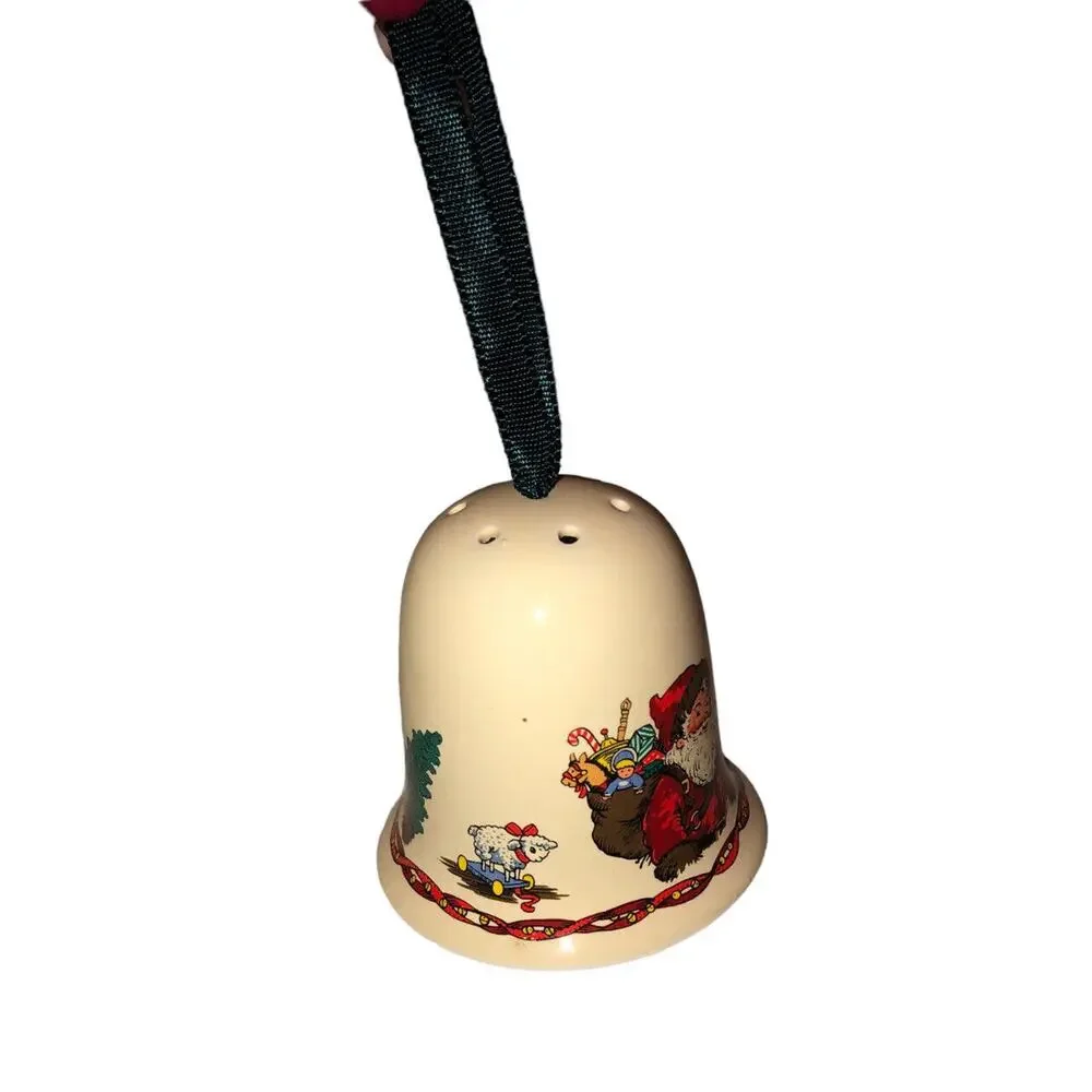 Potpourri Press Bell Pomander Kris Kringle Santa Ornament Sachet Air Freshener